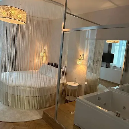 Luxury Apartment With Jacuzzi Sofia Exterior photo