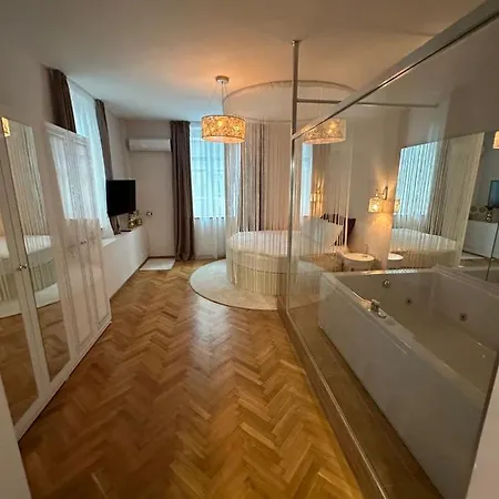 Luxury Apartment With Jacuzzi Sofia Exterior photo