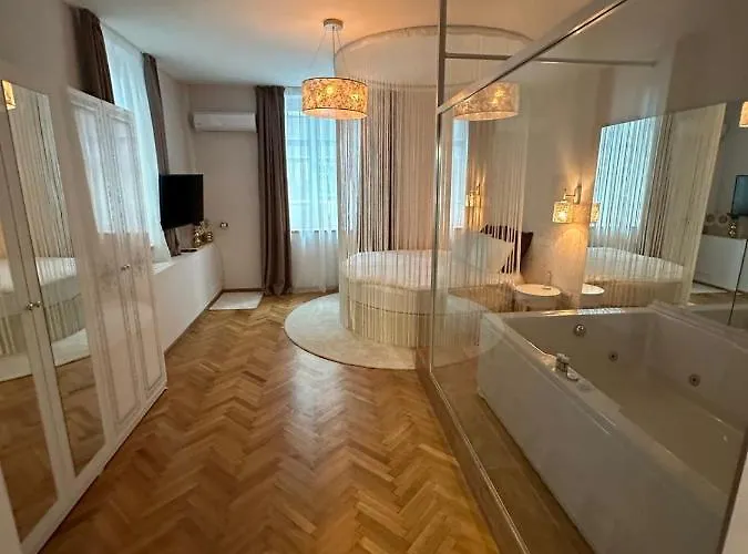 Luxury Apartment With Jacuzzi